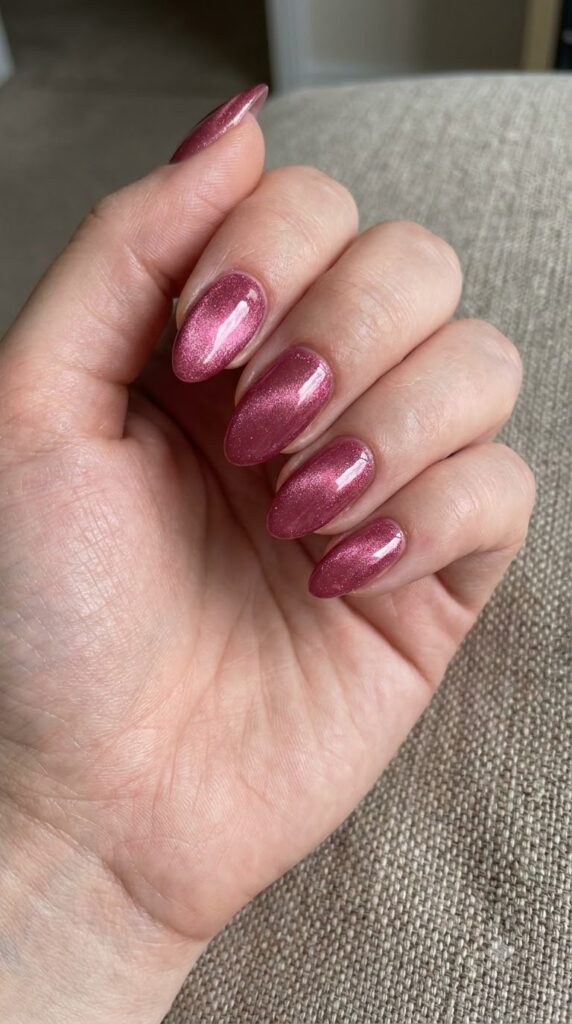 Medium almond rose pink magnetic cat-eye nails with 3D velvet shimmer
